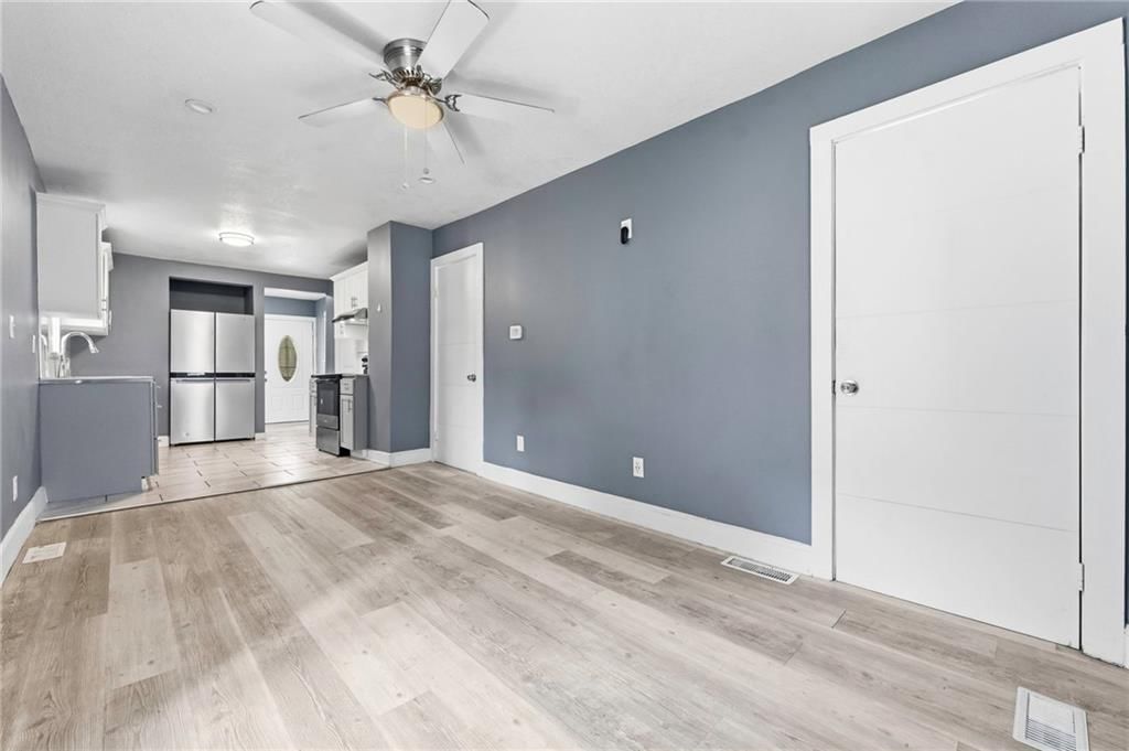 5240 South Benton Avenue — photo 5