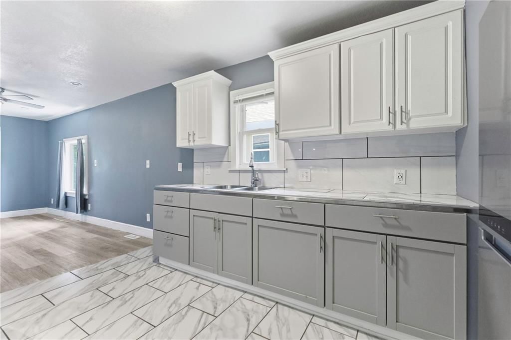 5240 South Benton Avenue — photo 9