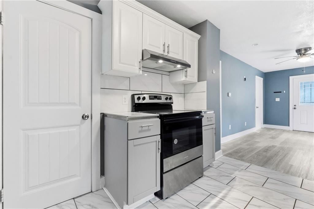 5240 South Benton Avenue — photo 10