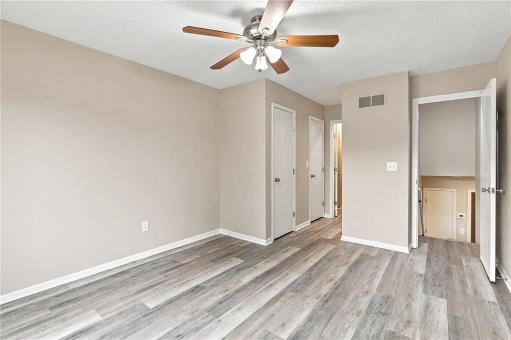 8860 Gallery Street — photo 8
