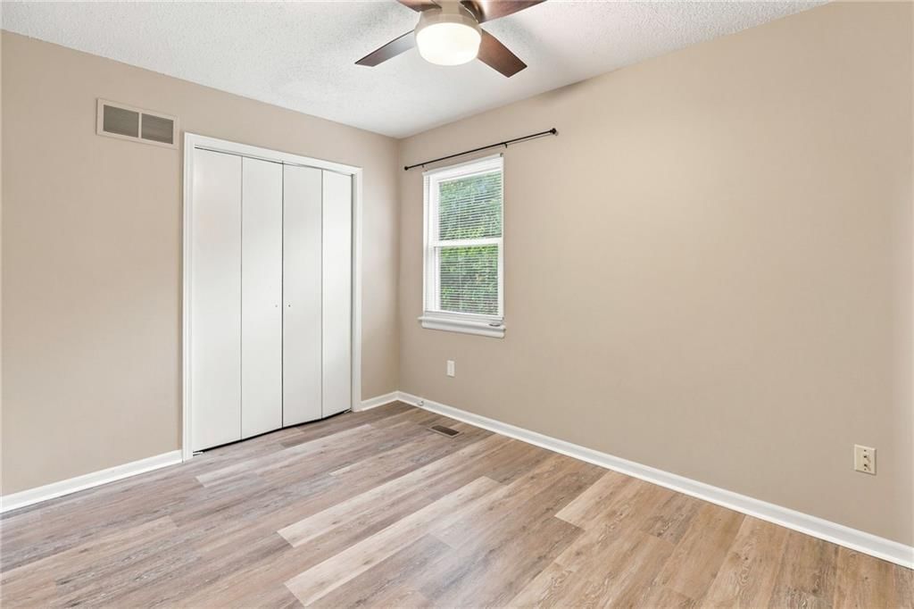 8860 Gallery Street — photo 13
