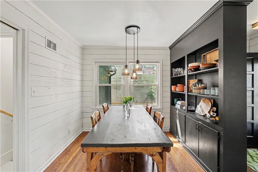 6029 Woodson Street — photo 8