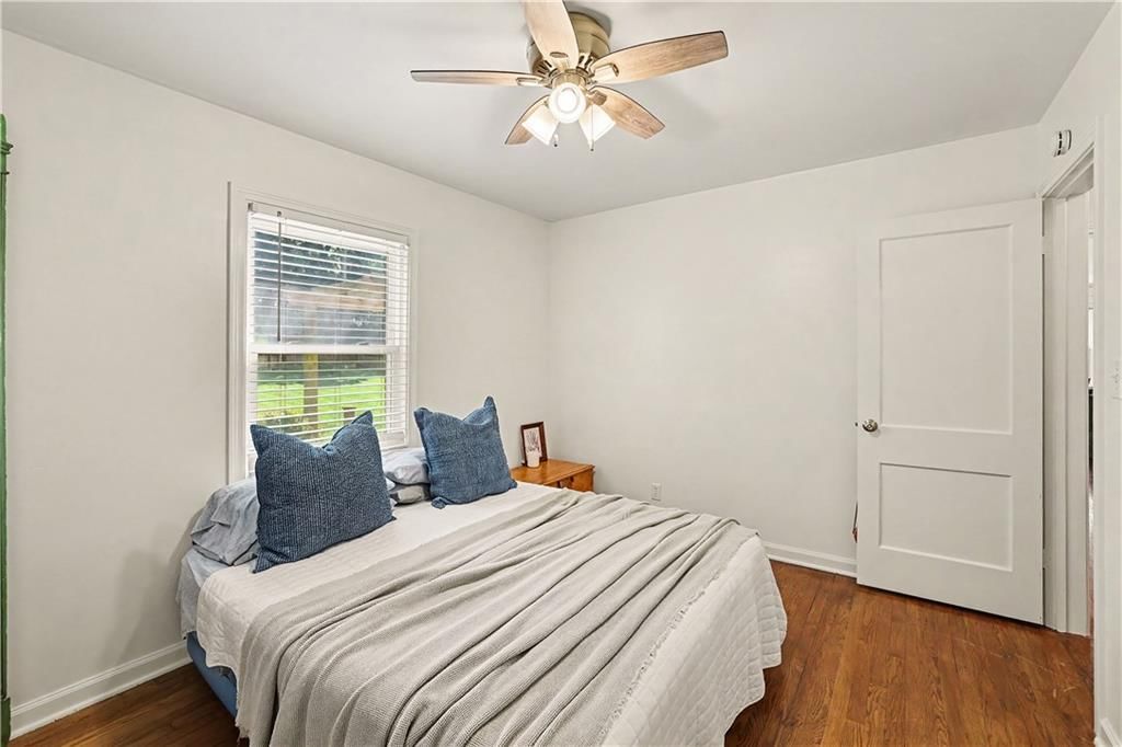 6029 Woodson Street — photo 12