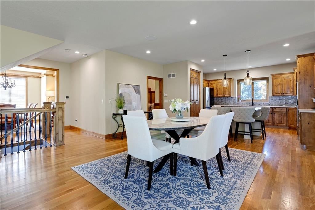 Photo 9 of 38 - 9924 Skyview Lane, Lenexa, KS 66220