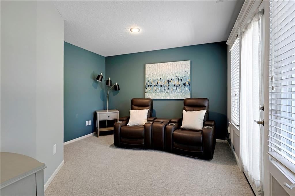 Photo 18 of 38 - 9924 Skyview Lane, Lenexa, KS 66220