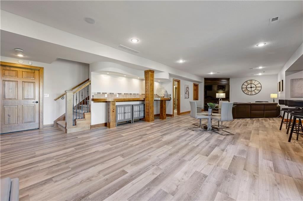 Photo 26 of 38 - 9924 Skyview Lane, Lenexa, KS 66220