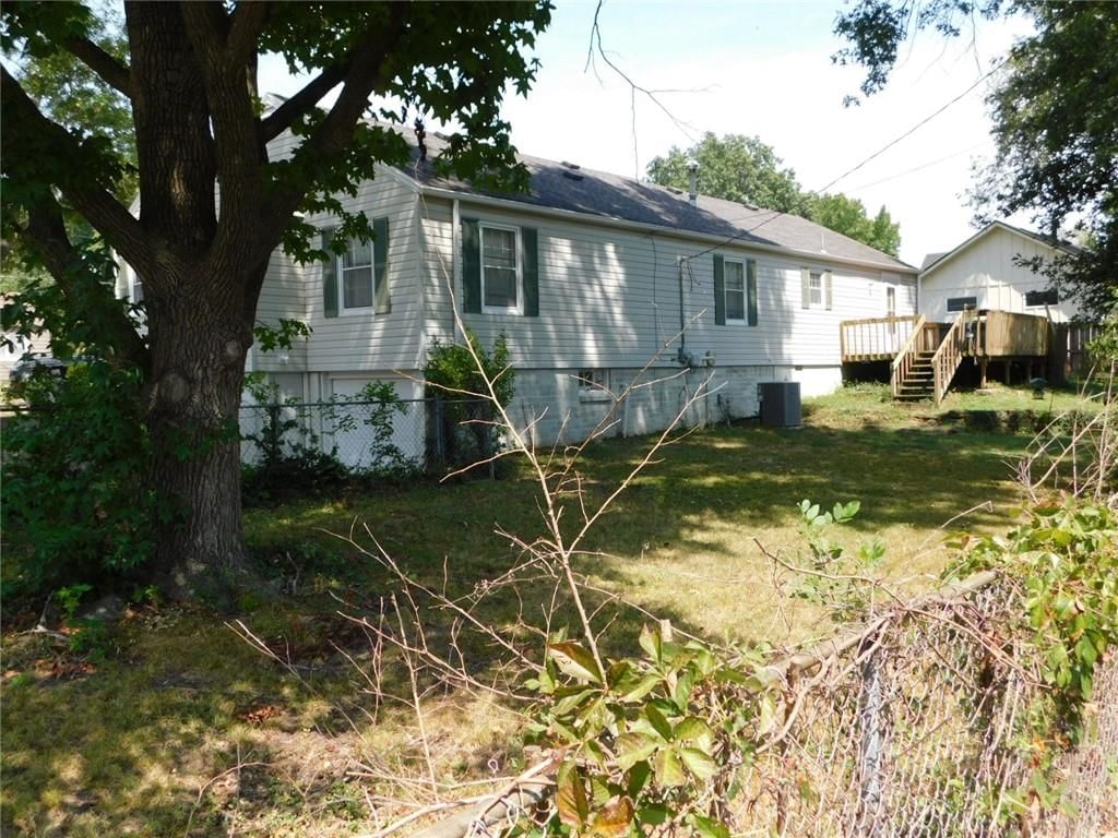 613 W Jefferson Street — photo 14