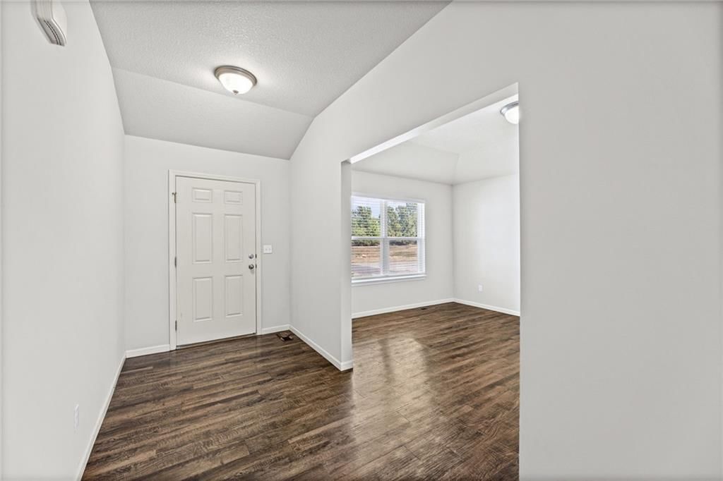 21325 W 216th Street — photo 4