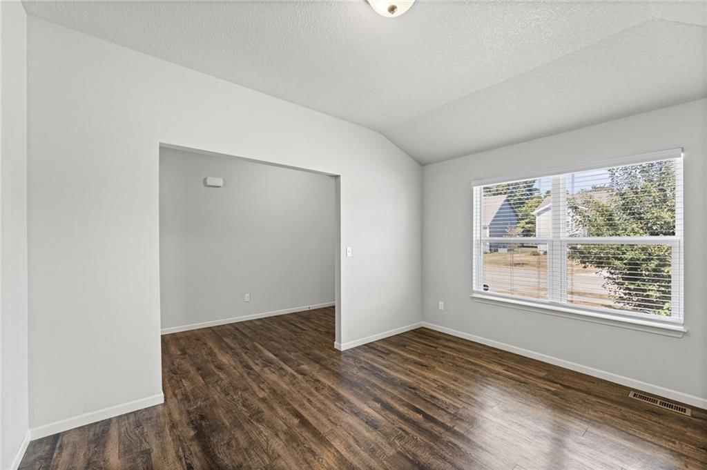 21325 W 216th Street — photo 8