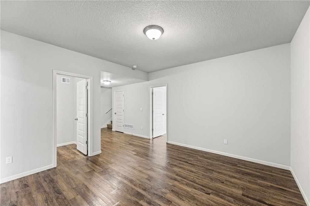 21325 W 216th Street — photo 27