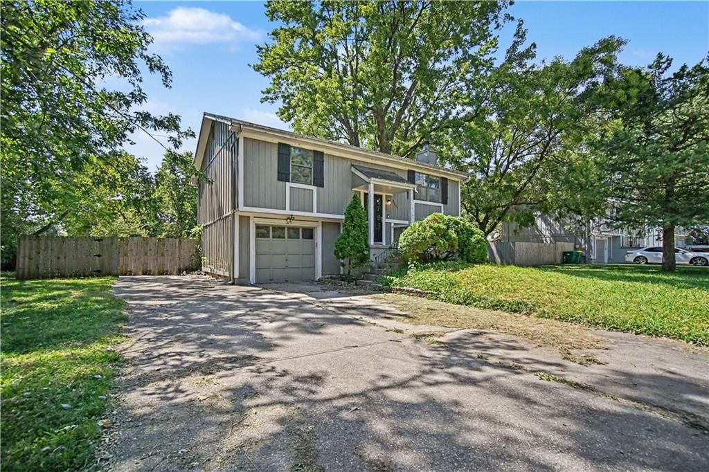 9675 W 61ST Street — photo 2