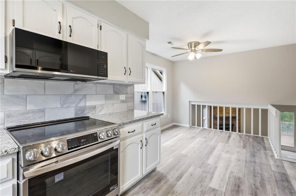8862 Gallery Street — photo 5