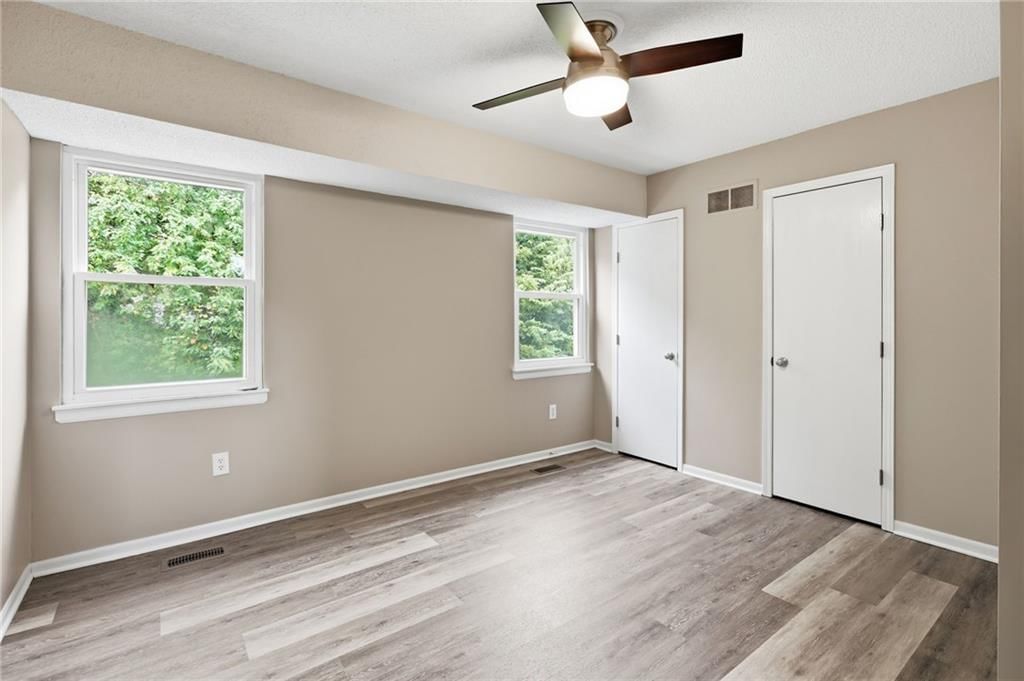 8862 Gallery Street — photo 7