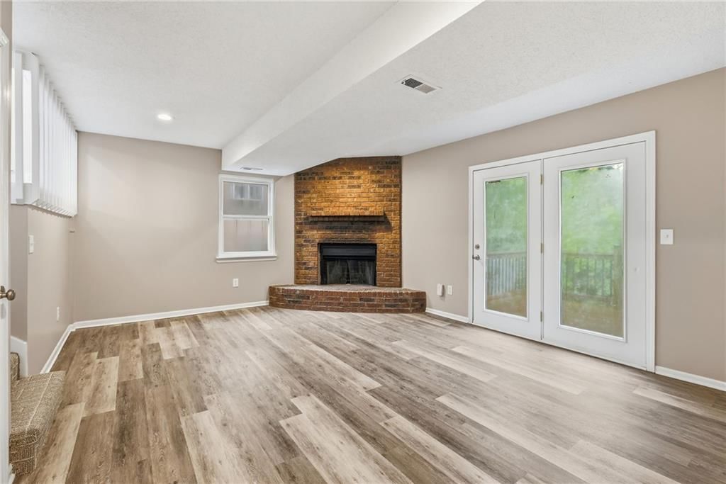 8862 Gallery Street — photo 14