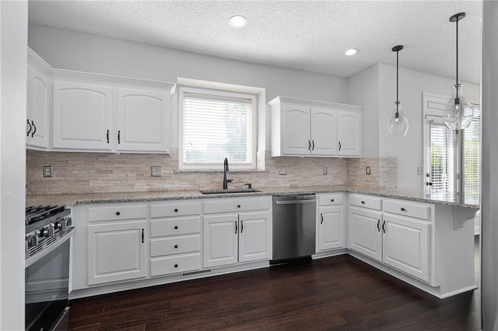 14675 W 151 Terrace — photo 13