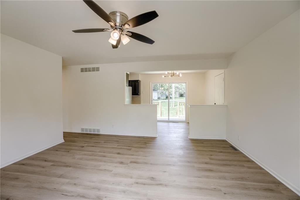 16008 E 32nd Street — photo 4