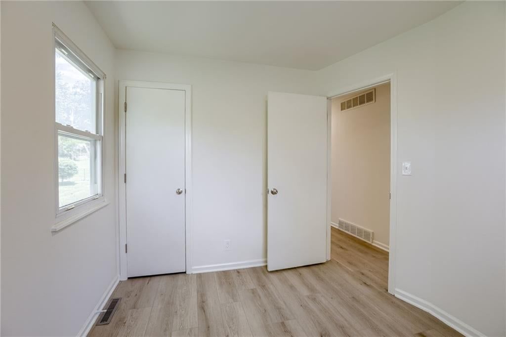 16008 E 32nd Street — photo 18