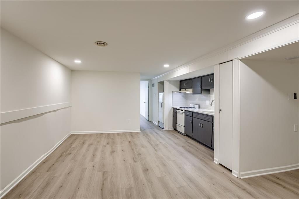 16008 E 32nd Street — photo 23