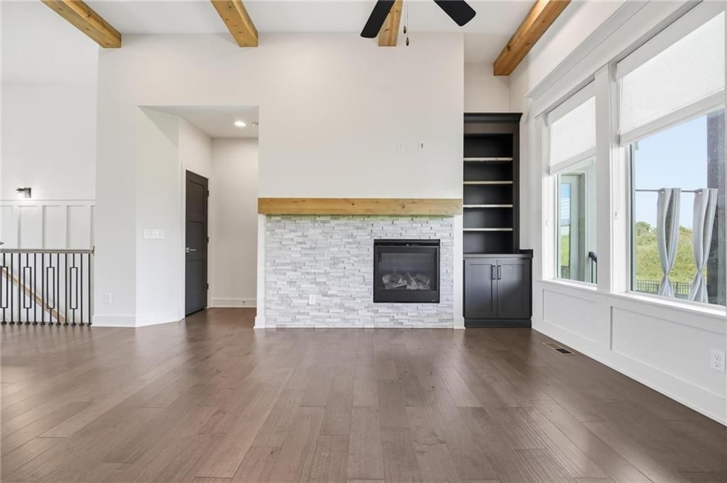 Photo 22 of 60 - 1604 SW 27th Street, Lee's Summit, MO 64082