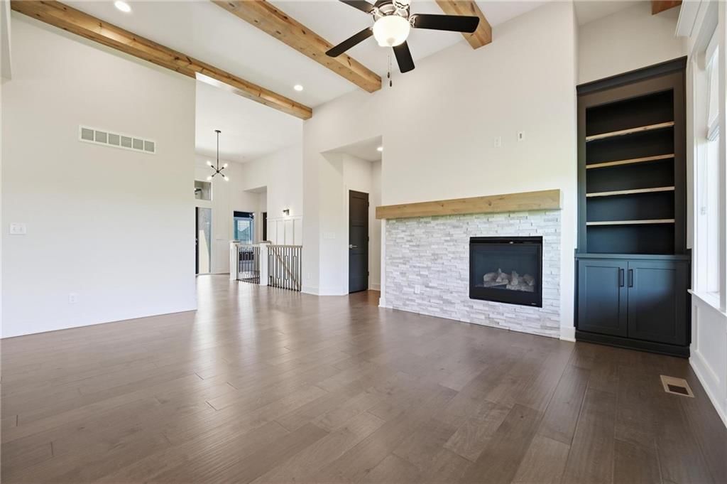 Photo 23 of 60 - 1604 SW 27th Street, Lee's Summit, MO 64082