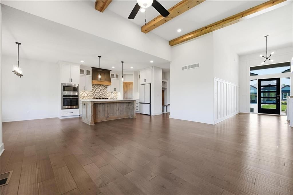 Photo 24 of 60 - 1604 SW 27th Street, Lee's Summit, MO 64082