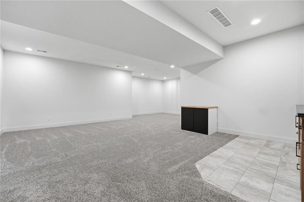 Photo 48 of 60 - 1604 SW 27th Street, Lee's Summit, MO 64082