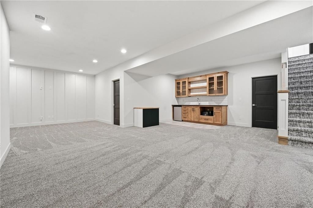 Photo 51 of 60 - 1604 SW 27th Street, Lee's Summit, MO 64082