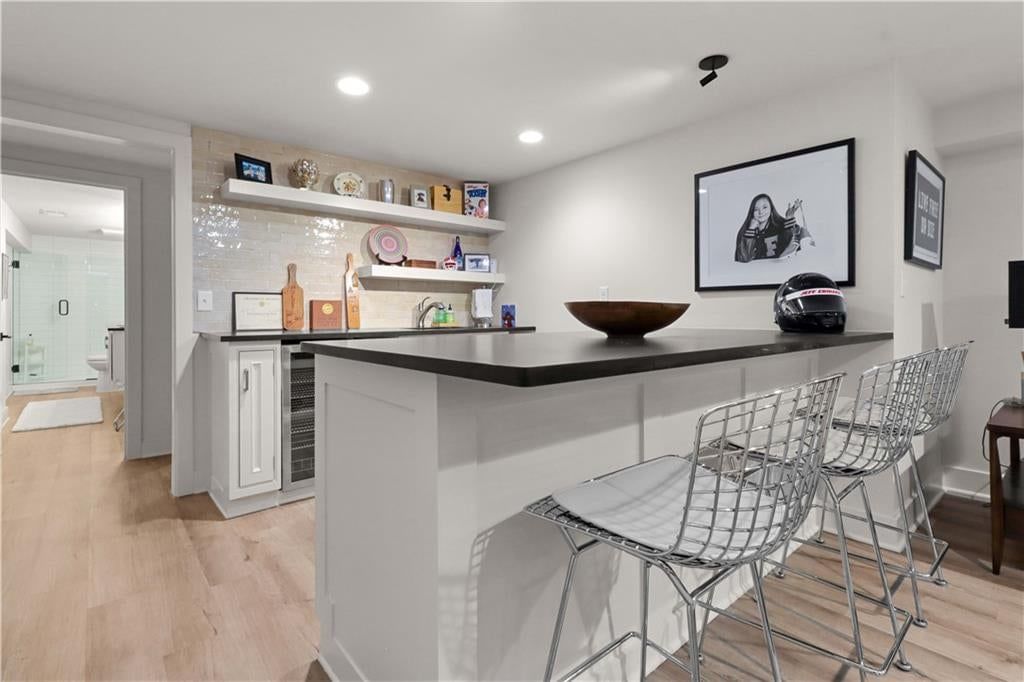 9825 Overbrook Road — photo 44