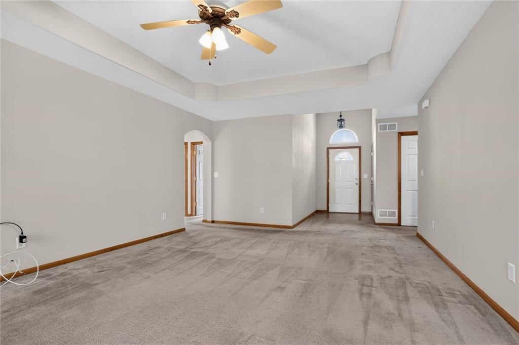 Photo 4 of 21, 1116 Granada Drive, Raymore, MO 64083