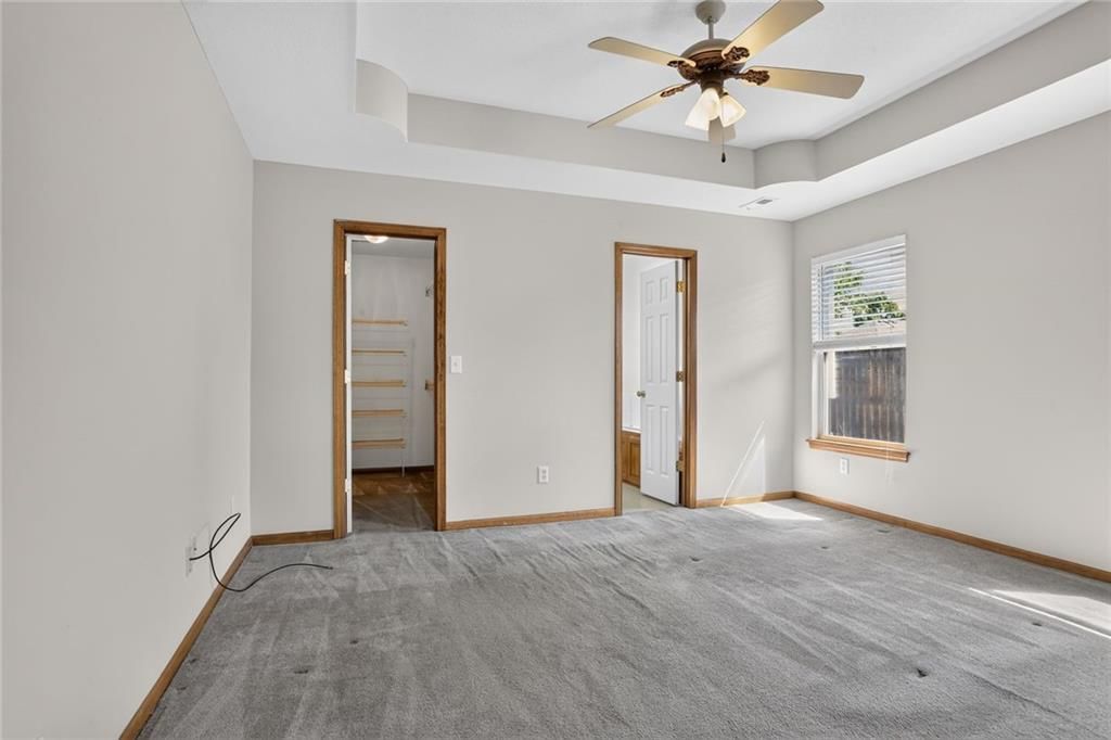 Photo 14 of 21, 1116 Granada Drive, Raymore, MO 64083