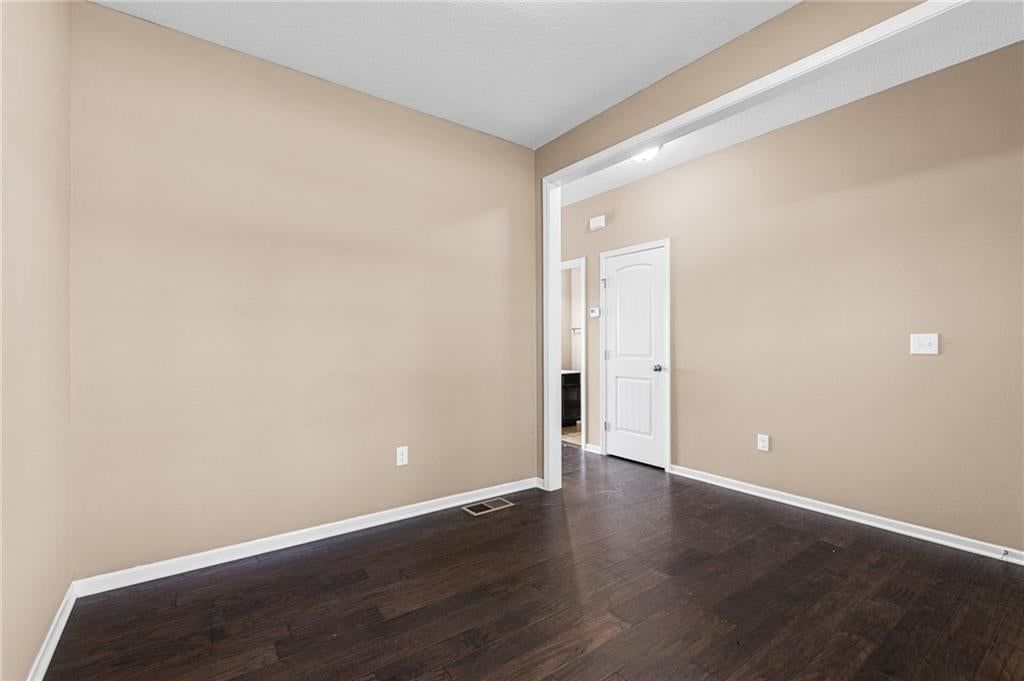 26103 W 141st Terrace — photo 5