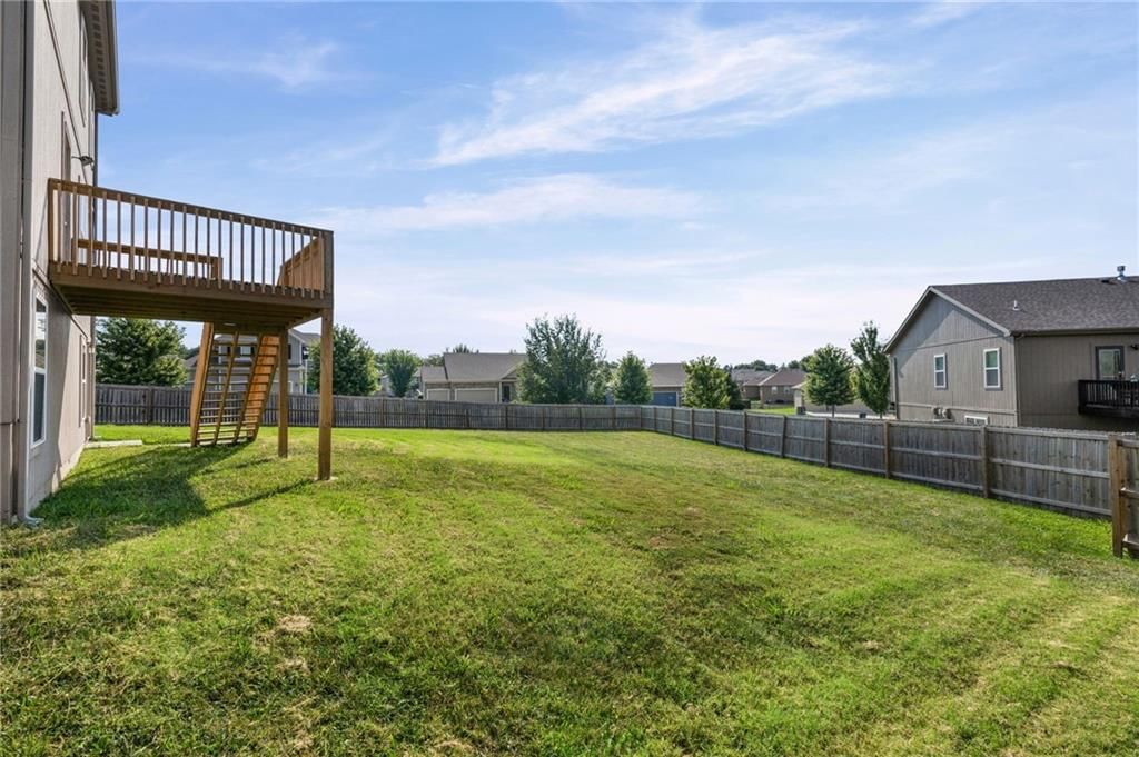 26103 W 141st Terrace — photo 32