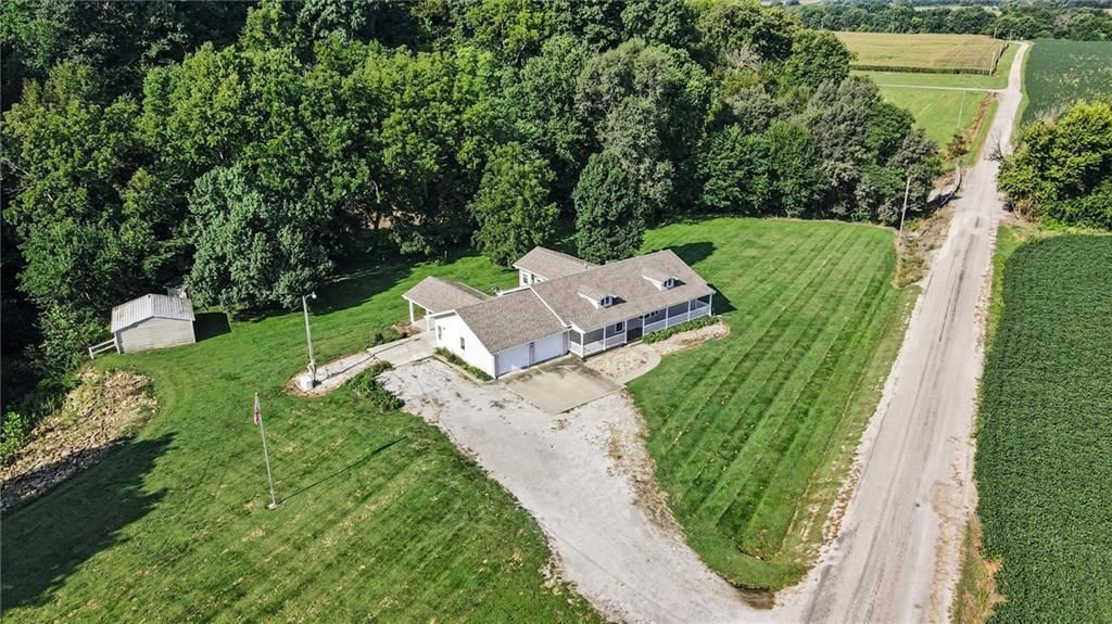 1039 225th Road — photo 37