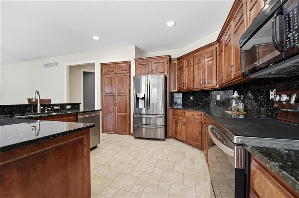 21221 W 81st Place — photo 14