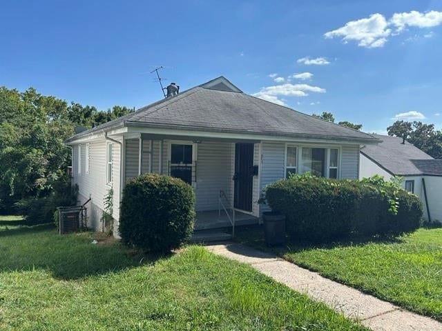 3621 E 46TH Terrace — photo 2