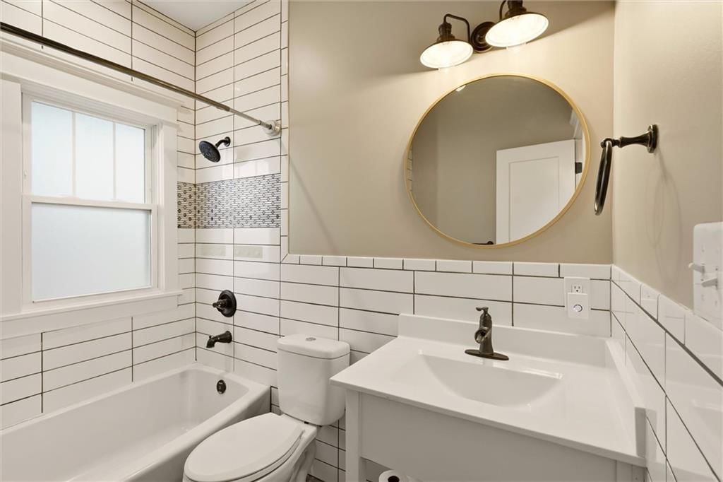 4451 Pennsylvania Avenue — photo 31