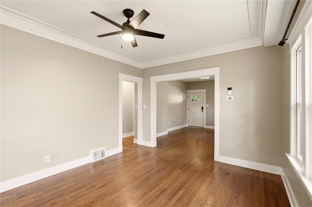 4451 Pennsylvania Avenue — photo 33