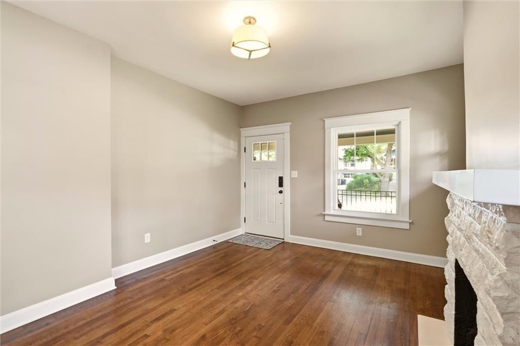 4451 Pennsylvania Avenue — photo 34