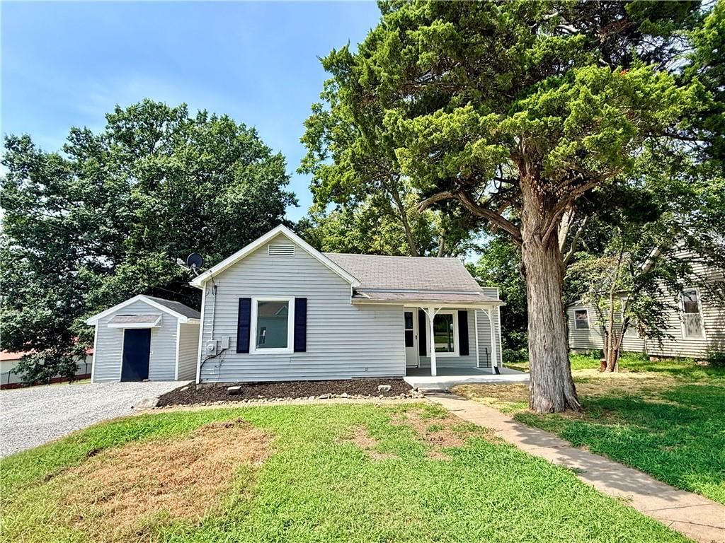 422 S Mulberry Street, Warrensburg, MO