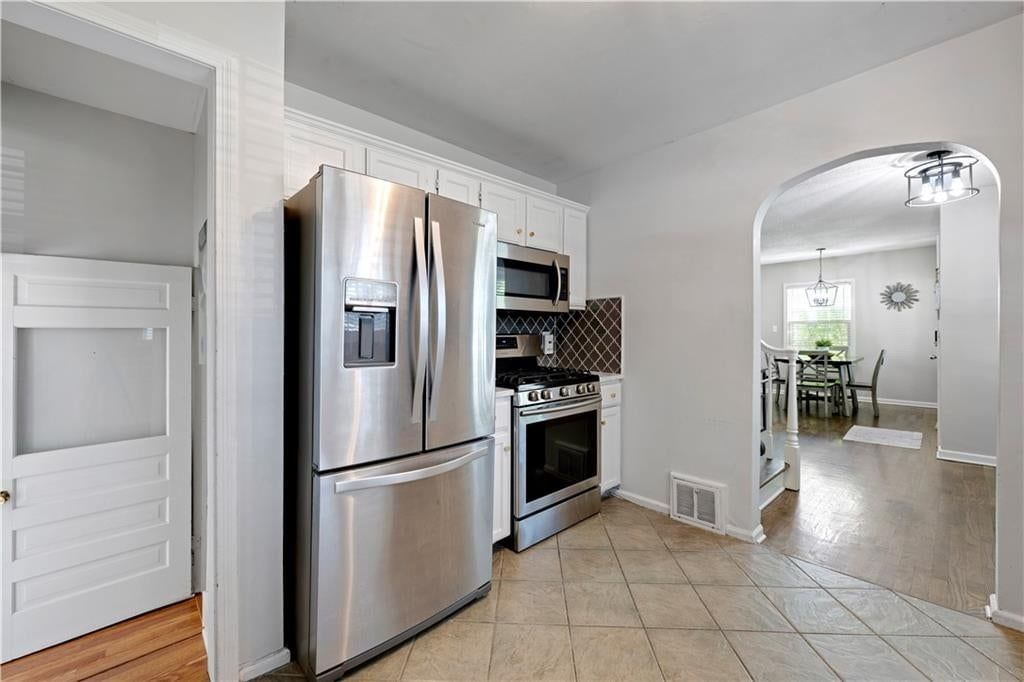 5319 Woodson Street — photo 13