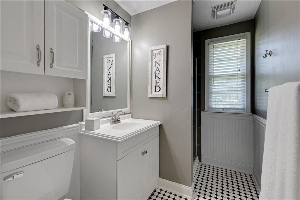 5319 Woodson Street — photo 19