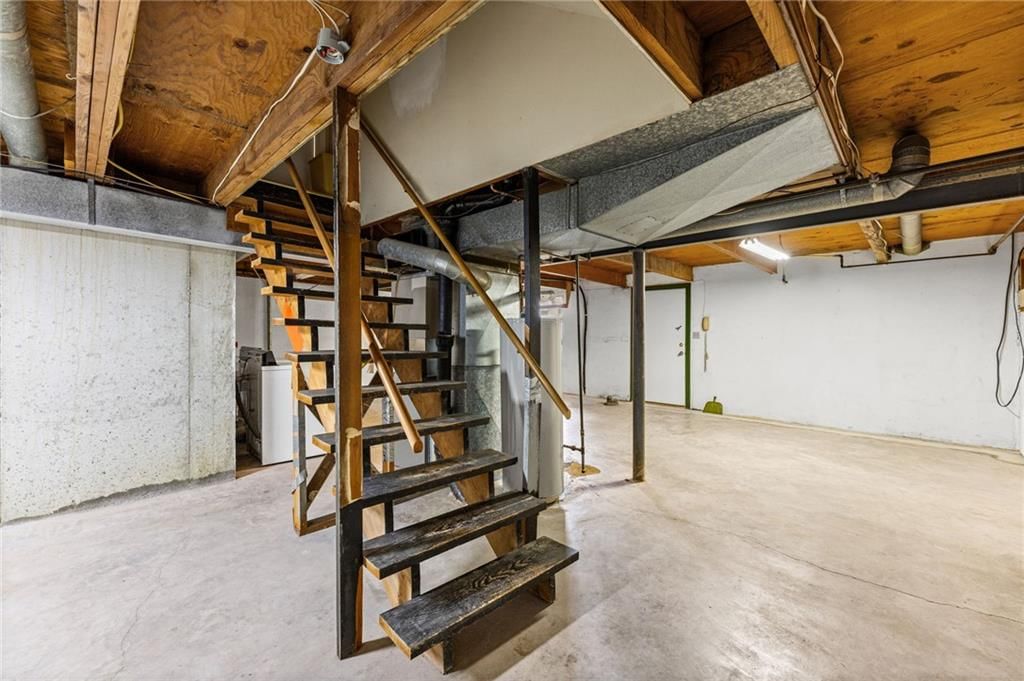 6559 W 49th Street — photo 32