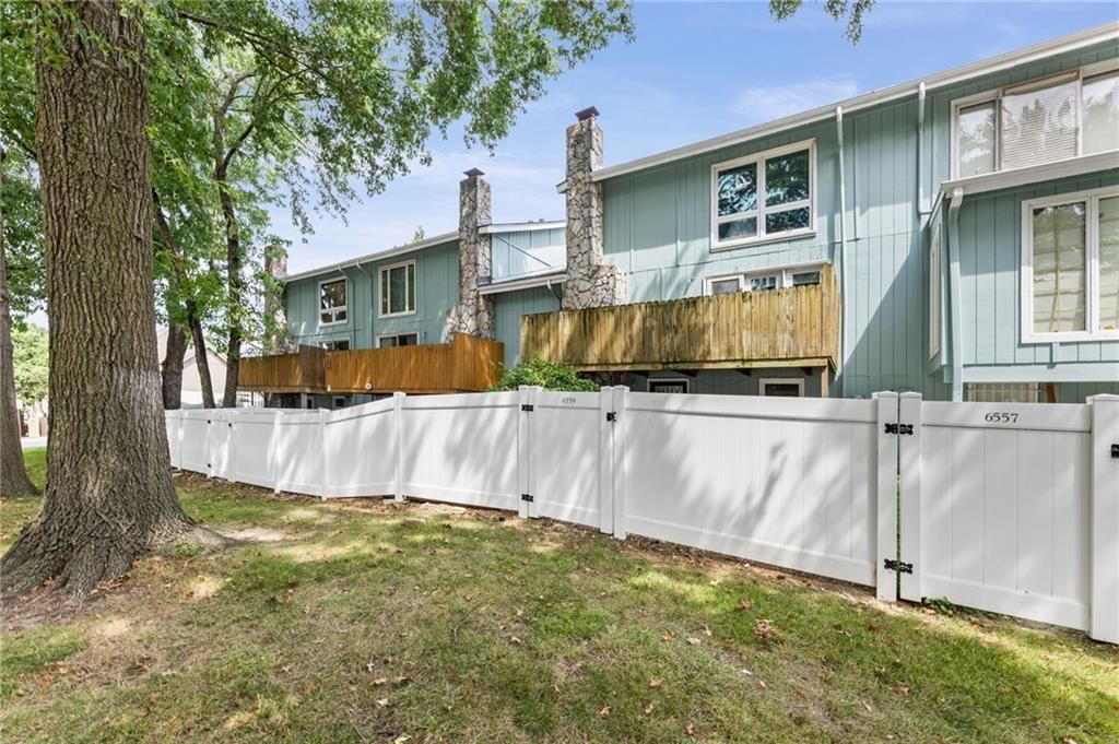 6559 W 49th Street — photo 44