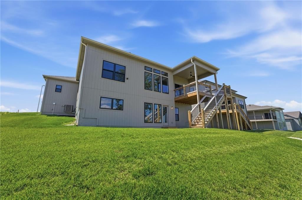 10511 N Liberty Street — photo 49