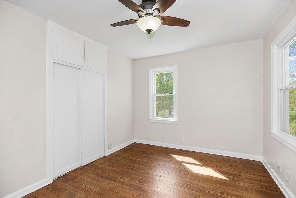 4452 N Chestnut Avenue — photo 19