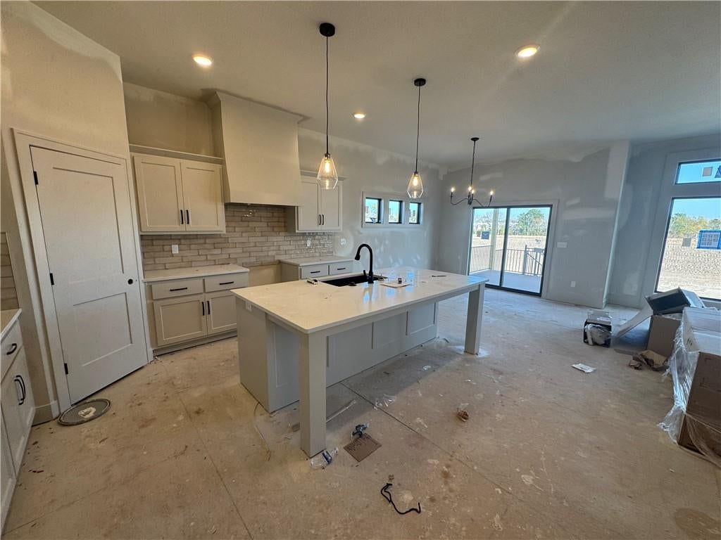 10419 N Liberty Street, Kansas City, MO: listing photo 3