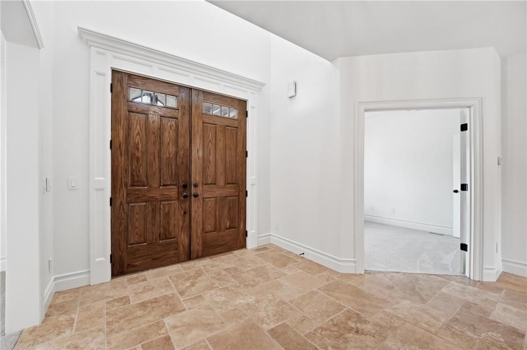 Photo 6 of 89 - 16199 Overbrook Lane, Stilwell, KS 66085