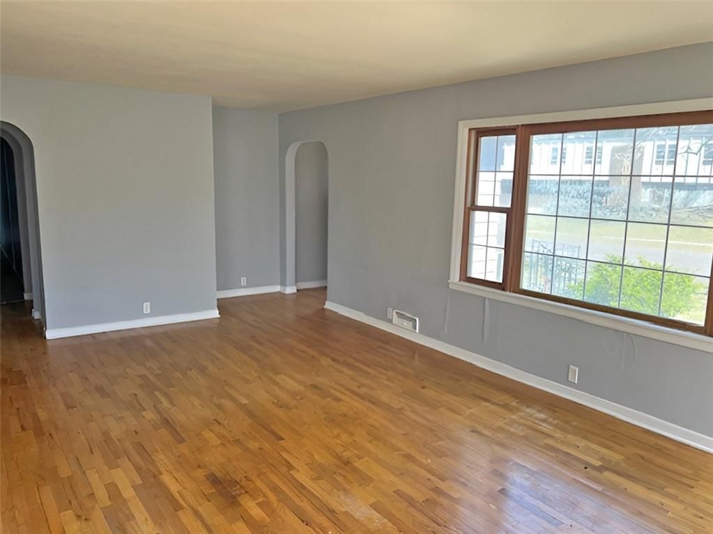 710 Bridge Street — photo 5