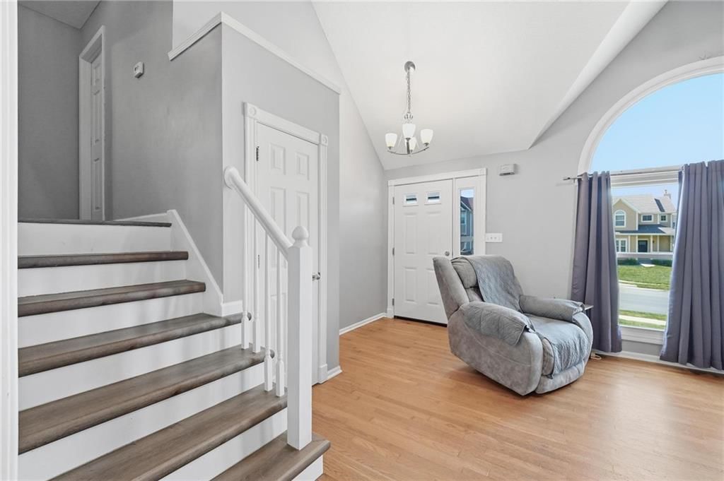 Photo 7 of 46, 11307 N Jefferson Street, Kansas City, MO 64155