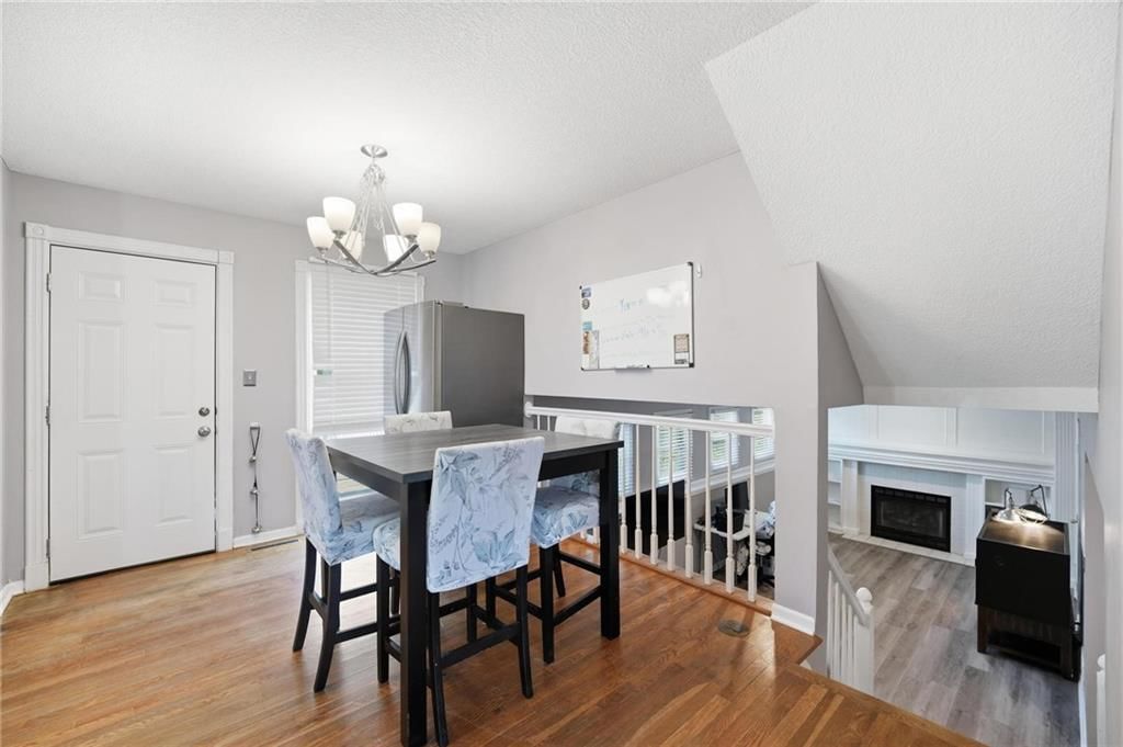 Photo 11 of 46, 11307 N Jefferson Street, Kansas City, MO 64155